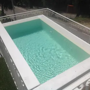 appartamenti-villa-arianna.hotelinveneto.com/
